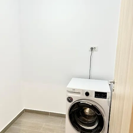Apartment Urban Plaza Astra - Rise Private &
