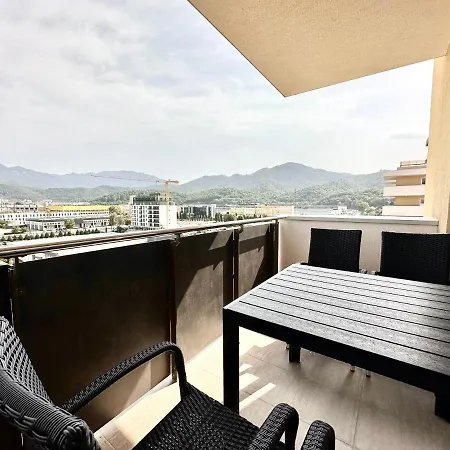 Urban Plaza Astra - Rise Private & * Brasov