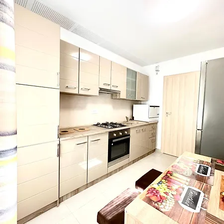 Apartment Urban Plaza Astra - Rise Private &