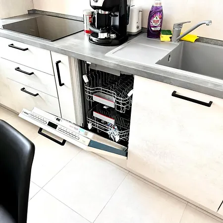 Apartment Urban Plaza Astra - Rise Private & *