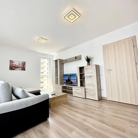 Urban Plaza Astra - Rise Private & * Brasov